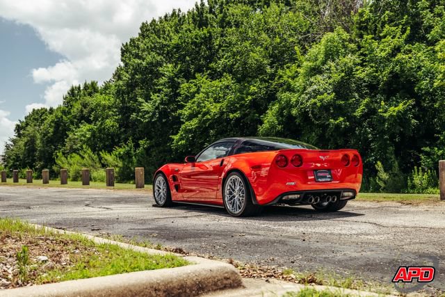Used 2011 Chevrolet Corvette ZR1 w/ Preferred Equipment Group RWD image 19