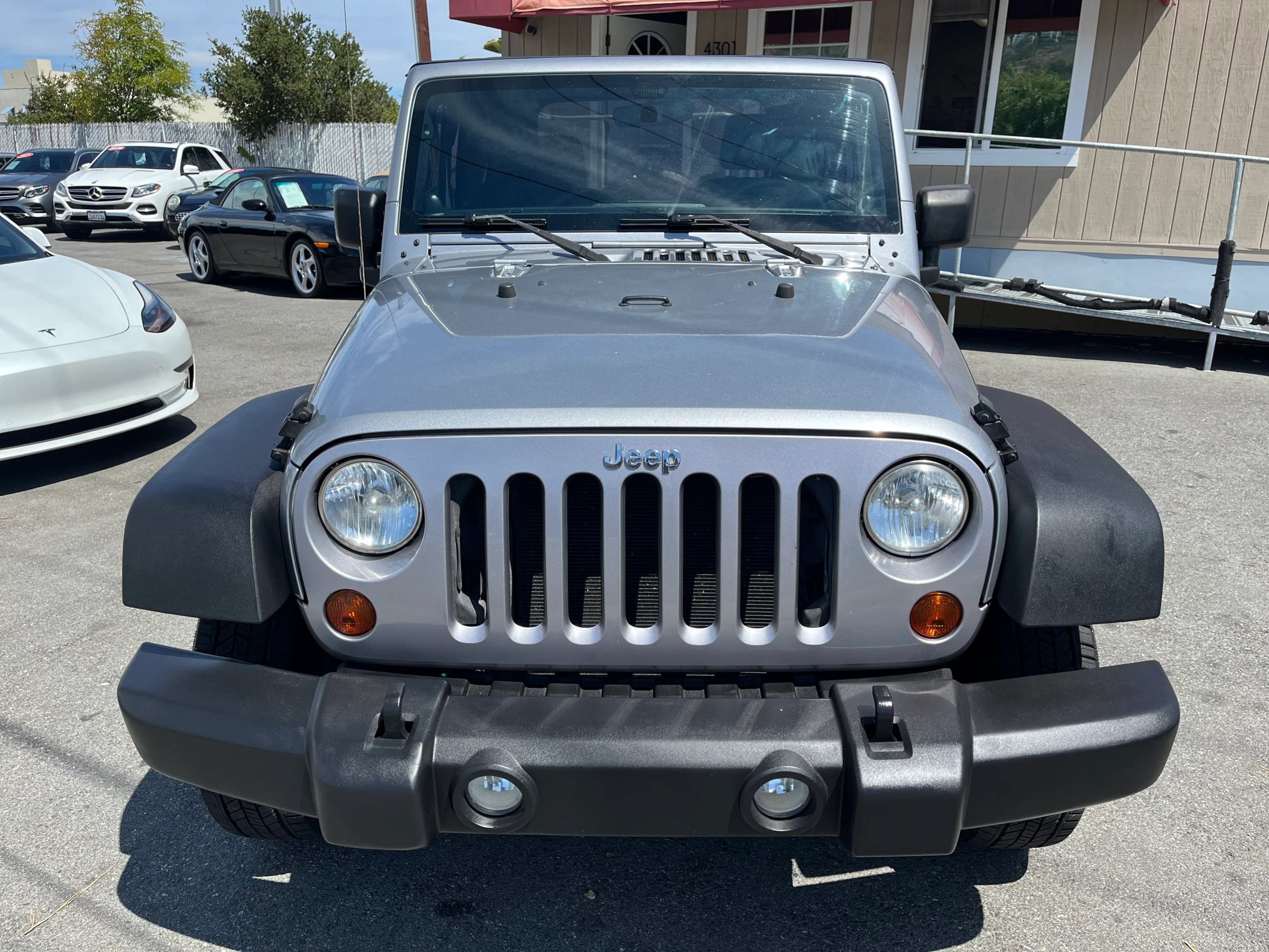Used 2013 Jeep Wrangler Sport AWD/4WD image 2