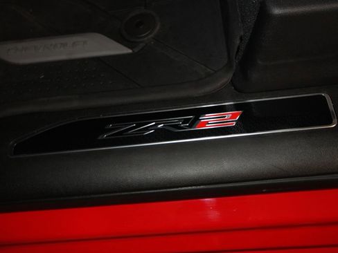 Used 2023 Chevrolet Silverado 1500 ZR2 w/ Technology Package image 7