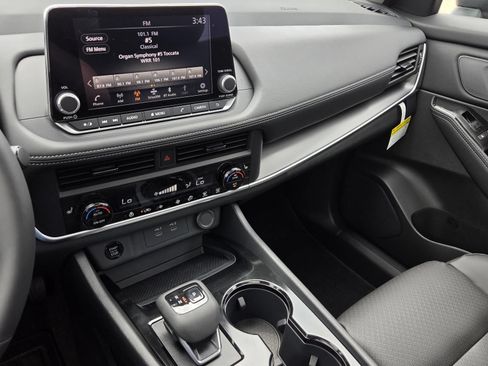 New 2026 Nissan Rogue Dark Armor FWD image 22