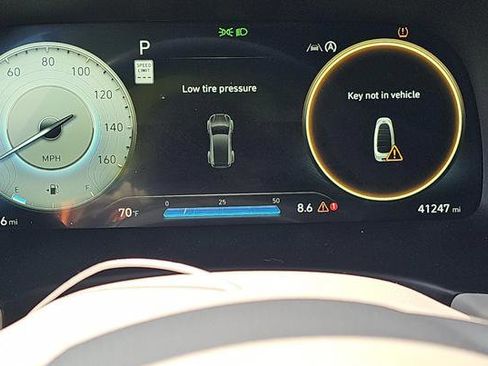 Used 2023 Hyundai Palisade Limited w/ Cargo Package image 8