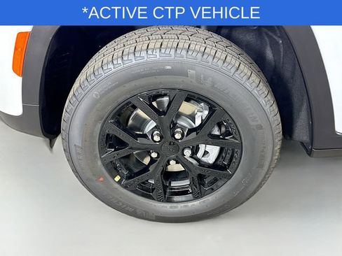 New 2025 Jeep Grand Cherokee Altitude AWD/4WD image 31