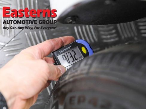 Used 2022 Toyota Prius LE image 24