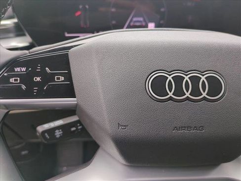 Used 2025 Audi A5 2.0T Premium image 30