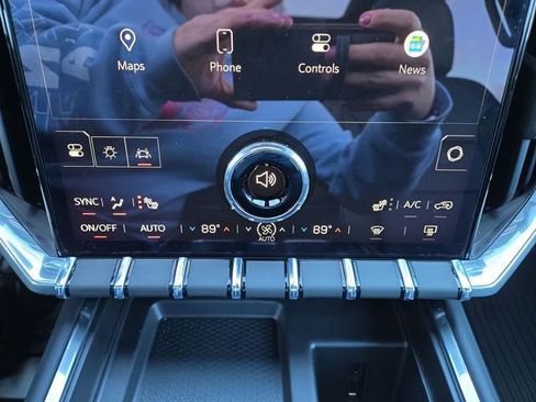 New 2026 GMC Acadia Elevation w/ Elevation Premium Package image 22