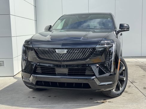 New 2025 Cadillac Escalade IQ Sport 1 w/ Smart Trailering package image 1