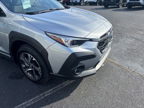 Certified 2025 Subaru Crosstrek 2.0i Premium w/ Convenience Package #2 image 6