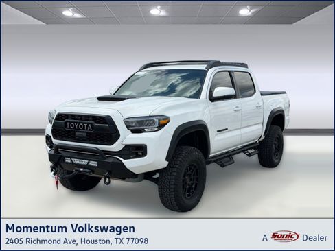 Used 2023 Toyota Tacoma TRD Pro image 1
