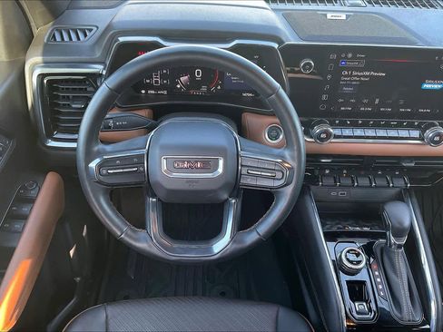 Certified 2024 GMC Canyon AT4 w/ AT4 Premium Package image 5