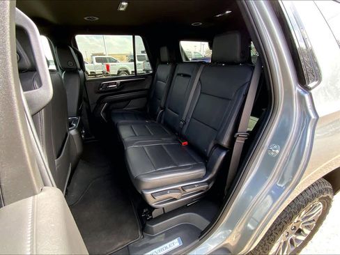 Used 2025 Chevrolet Tahoe Z71 AWD/4WD image 21