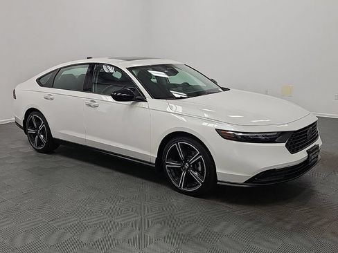 New 2026 Honda Accord SE image 2