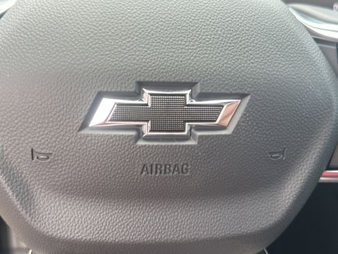 New 2026 Chevrolet Equinox ACTIV FWD image 23