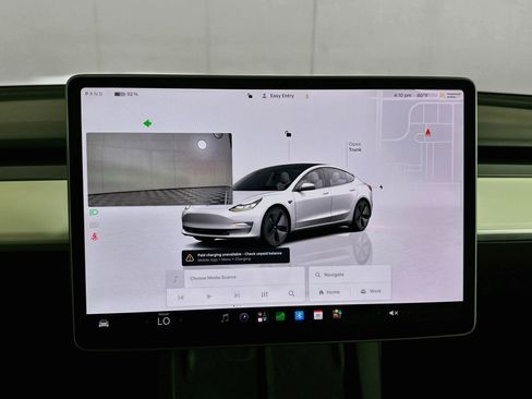 Used 2023 Tesla Model 3 Standard Range RWD image 16