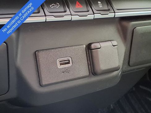 Used 2020 GMC Sierra 1500 4x4 Double Cab w/ Sierra Value Package image 22