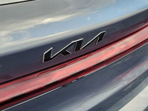 Used 2023 Kia K5 LXS FWD image 6