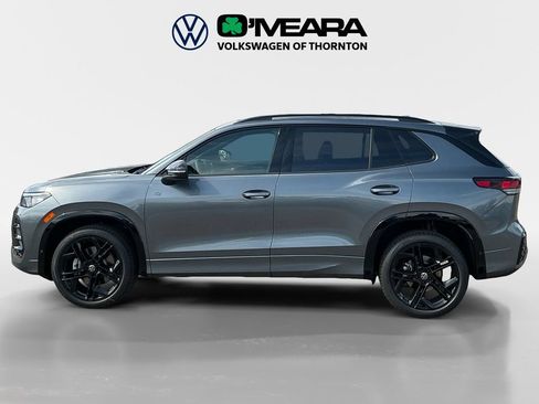 New 2026 Volkswagen Tiguan SE R-Line AWD/4WD image 2