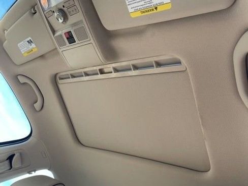 Used 2017 Volkswagen Passat 1.8T SE image 5