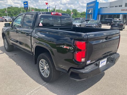 New 2026 Chevrolet Colorado LT w/ LT Convenience Package AWD/4WD image 4