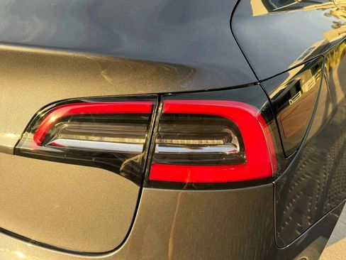 Used 2023 Tesla Model 3 Long Range image 40