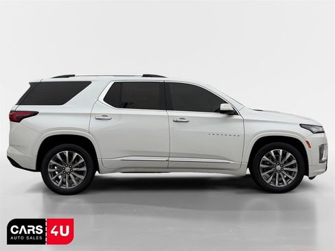 Used 2022 Chevrolet Traverse Premier image 8