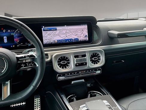 Used 2025 Mercedes-Benz G 550 image 6