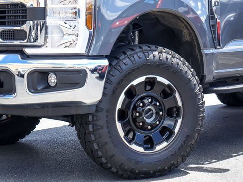 Certified 2025 Ford F250 XLT w/ Tremor Off-Road Package AWD/4WD image 3
