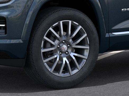 New 2027 GMC Terrain Denali w/ LPO, Floor Liner Package AWD/4WD image 9