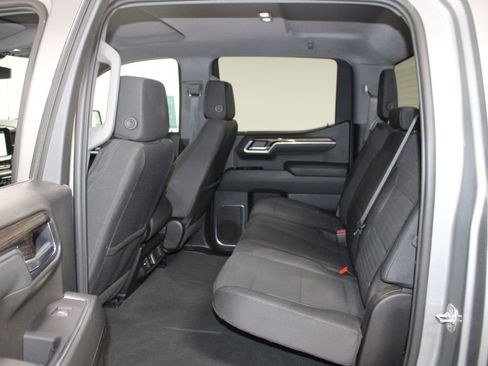 Used 2025 Chevrolet Silverado 1500 LT image 26