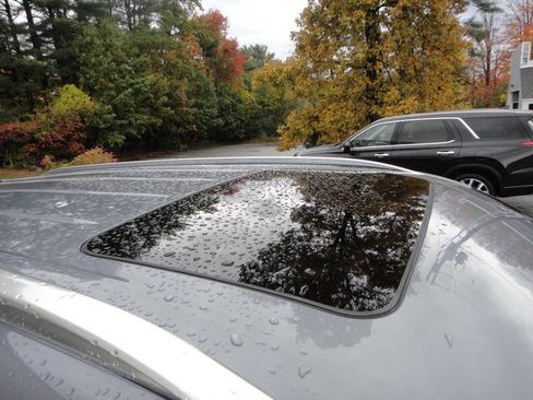 Used 2021 Kia Telluride EX w/ EX Premium Package image 18