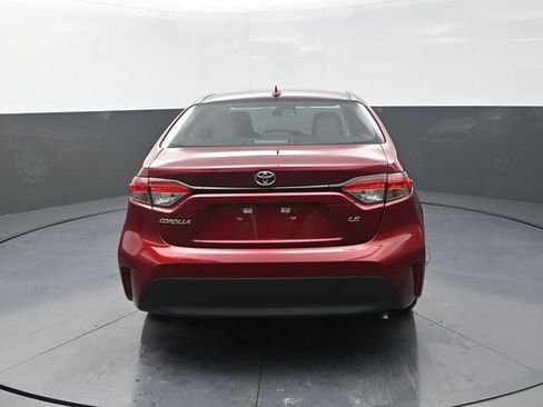 Used 2024 Toyota Corolla LE FWD image 7