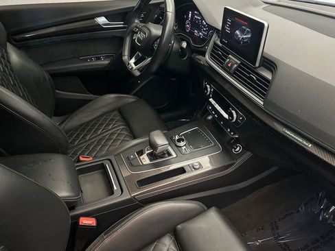 Used 2018 Audi SQ5 Premium Plus w/ Navigation Package image 16