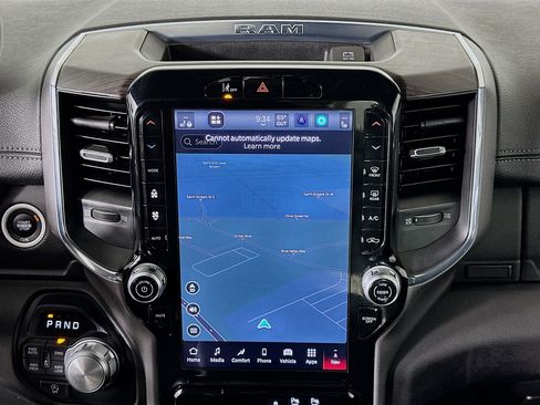 Used 2025 RAM 1500 Laramie image 22