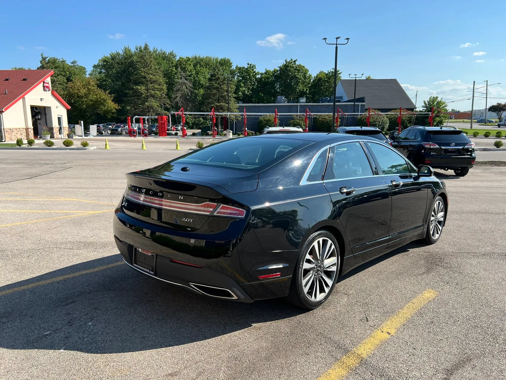 Used 2017 Lincoln MKZ Select w/ Select Plus Package FWD image 5