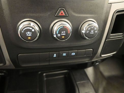 Used 2016 RAM 2500 Tradesman w/ Popular Equipment Group image 21