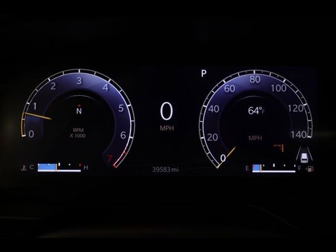 Used 2022 Jeep Grand Cherokee Overland w/ Luxury Tech Group IV image 26