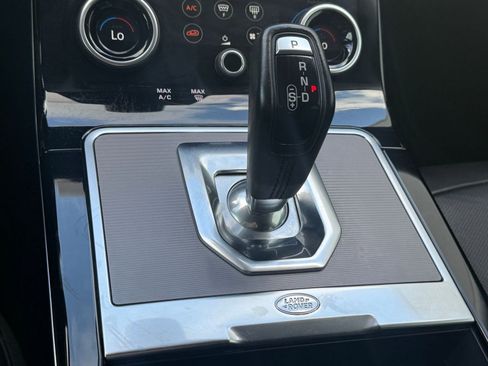 Used 2020 Land Rover Range Rover Evoque S image 17