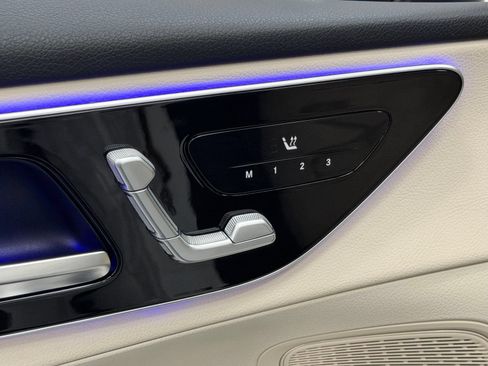 Certified 2025 Mercedes-Benz GLC 350e 4MATIC image 22