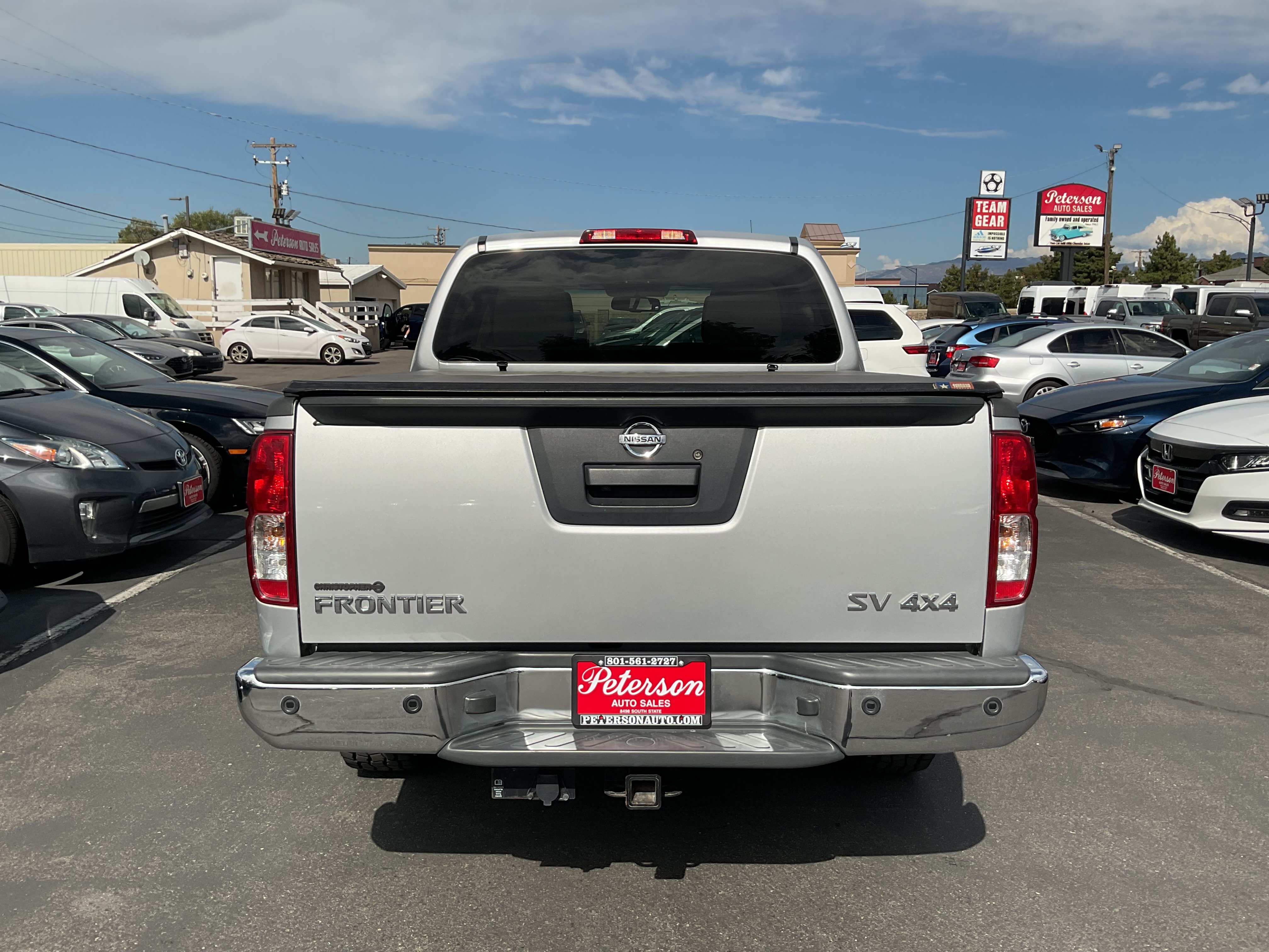 Used 2013 Nissan Frontier SV w/ SV Value Truck Pkg AWD/4WD image 8