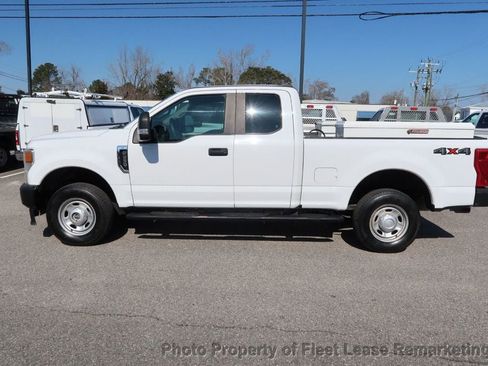 Used 2020 Ford F250 XL w/ Power Equipment Group image 2