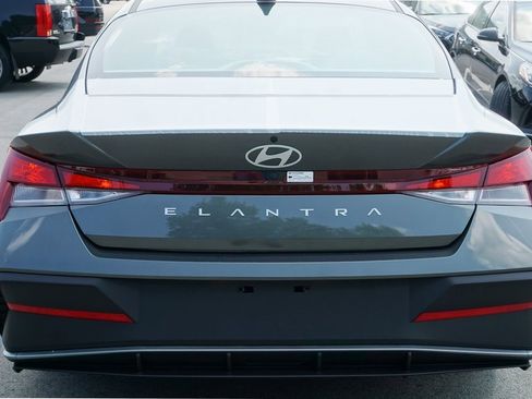 Certified 2024 Hyundai Elantra SEL image 5