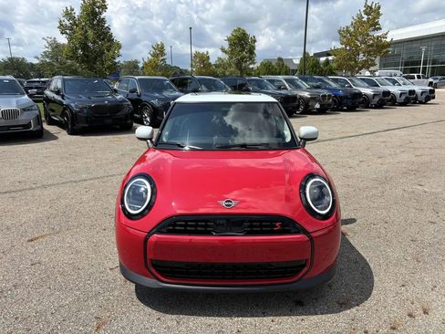 Certified 2025 MINI Cooper S image 2
