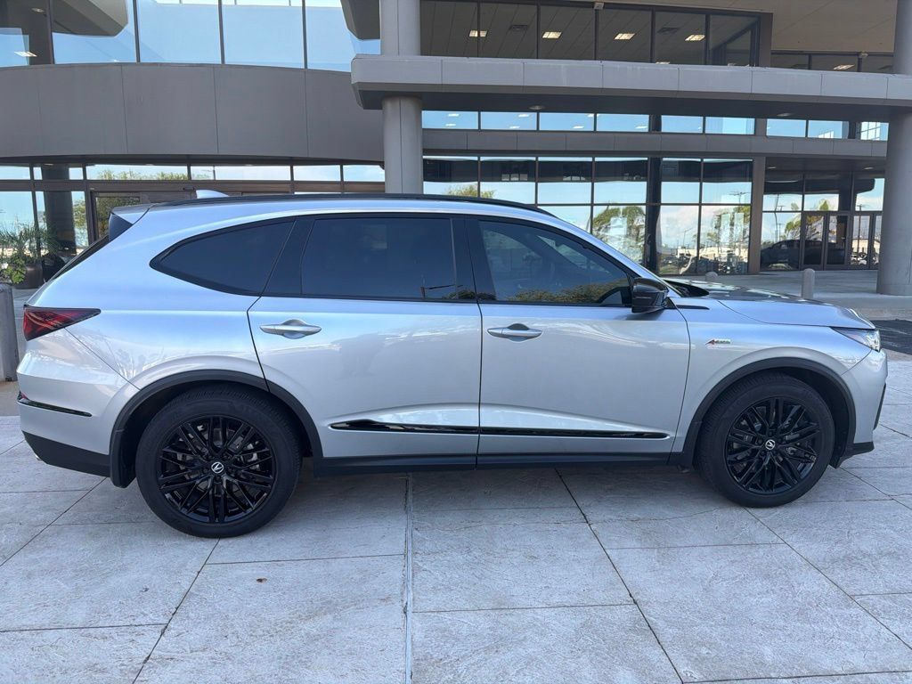 Used 2025 Acura MDX A-Spec w/ Advance Package AWD/4WD image 7