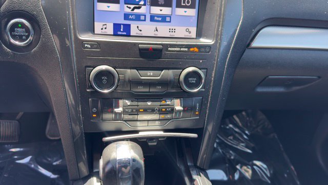 Used 2019 Ford Explorer XLT w/ Equipment Group 202A AWD/4WD image 14