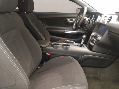 Used 2018 Ford Mustang Coupe w/ Equipment Group 101A RWD image 21
