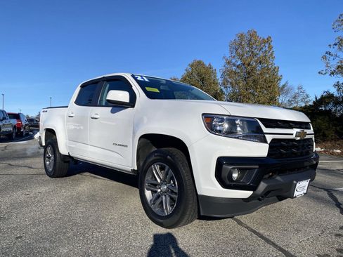 Used 2021 Chevrolet Colorado LT w/ LT Convenience Package image 1