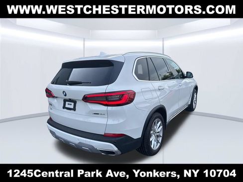 Used 2020 BMW X5 xDrive40i w/ Convenience Package AWD/4WD image 4