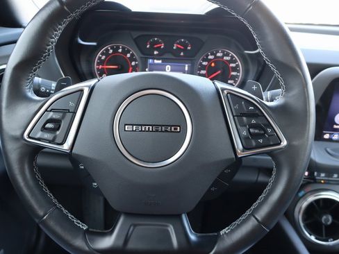 Used 2023 Chevrolet Camaro LT w/ Technology Package image 5