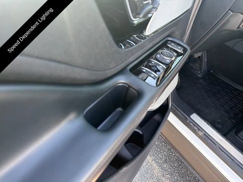 Certified 2025 Lincoln Aviator Reserve w/ Equipment Group 201A AWD/4WD image 14