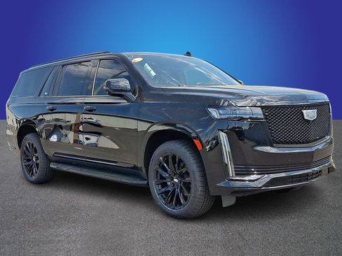 Used 2022 Cadillac Escalade ESV Sport w/ LPO, ONYX Package AWD/4WD image 3