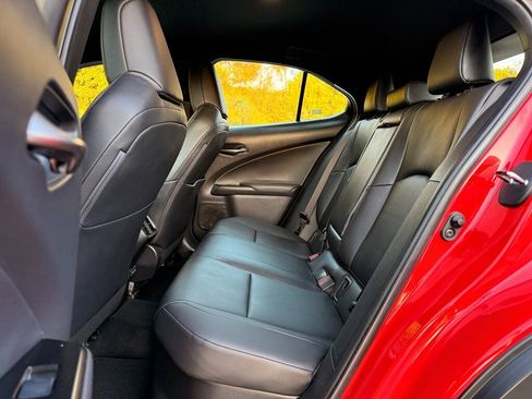 Used 2021 Lexus UX 250h image 19